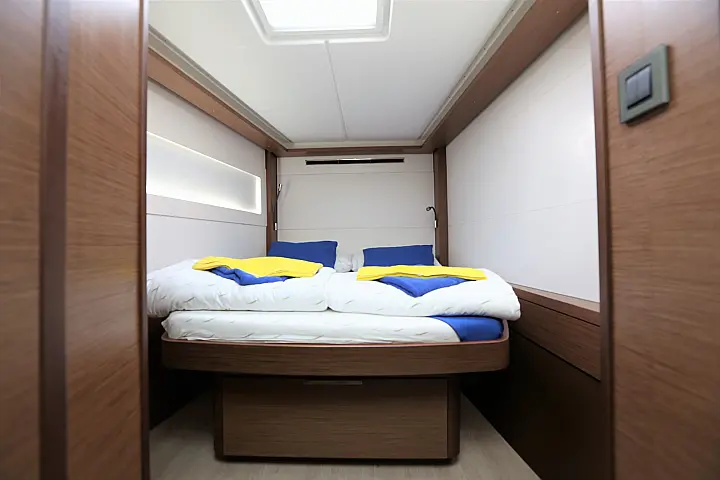 Lagoon 46 Fly - 