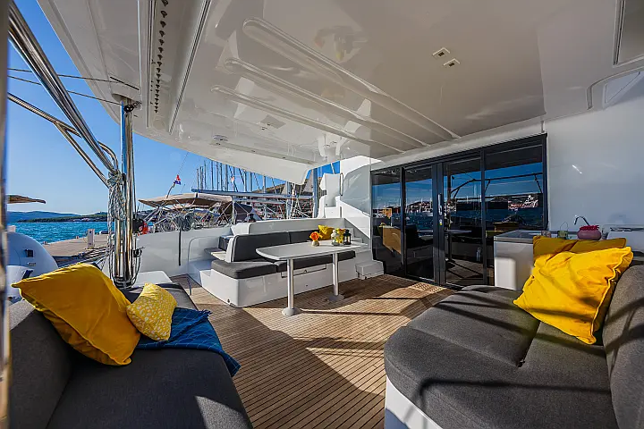 Lagoon 50 Fly - 