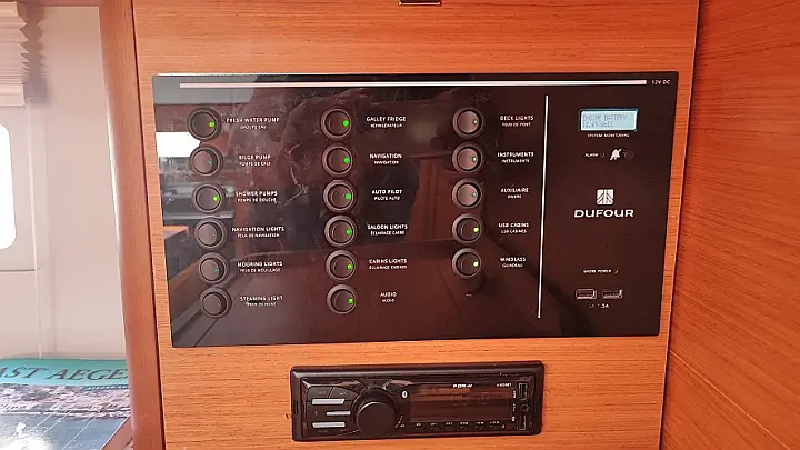 Dufour 390 - 