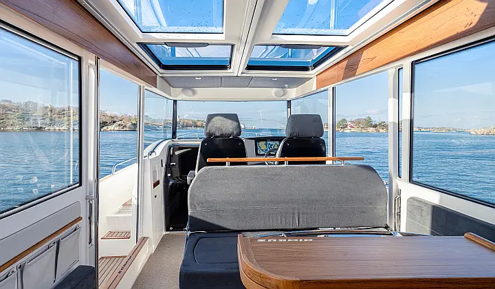 Nimbus Commuter C11 - 