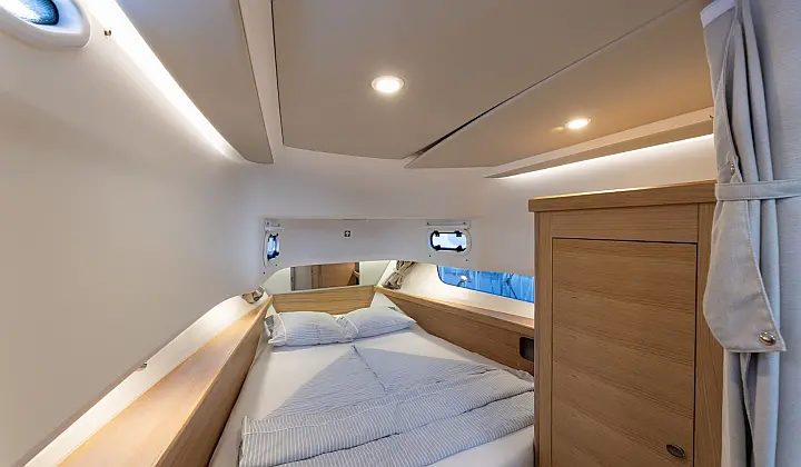 Nimbus Commuter C11 - 