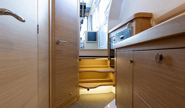 Nimbus Commuter C11 - 