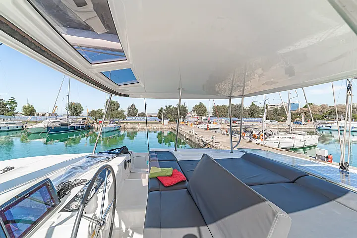 Lagoon 46 A/C & GEN & WM - 