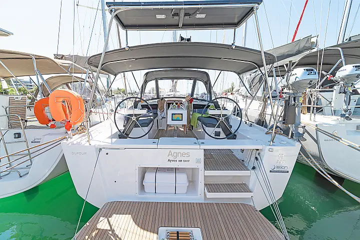Dufour 390 - 