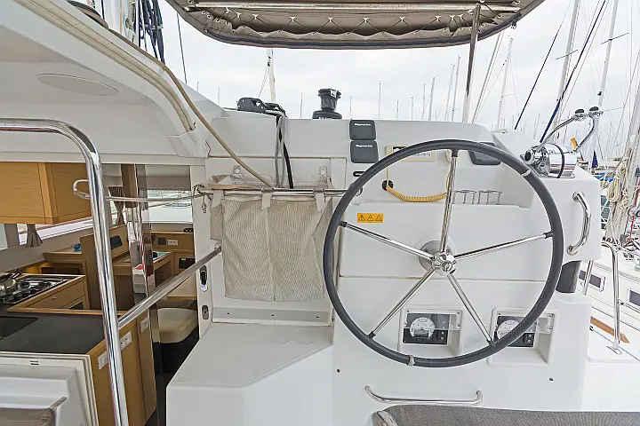 Lagoon 39 - 