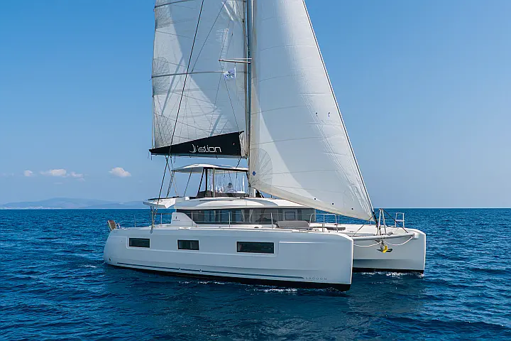 Lagoon 46 A/C & GEN & WM - 