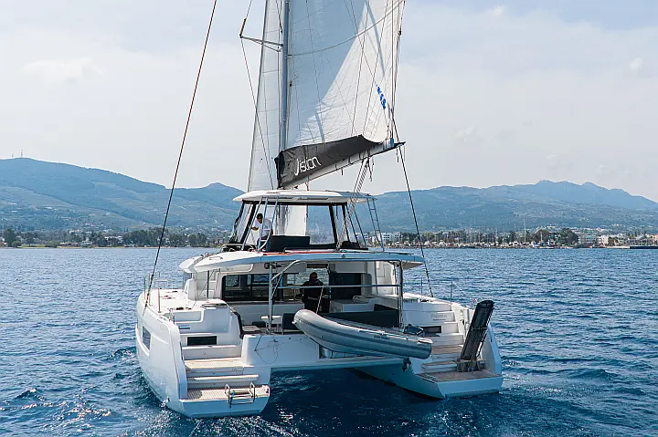 Lagoon 46 A/C & GEN & WM - 