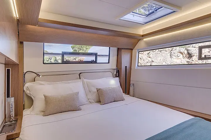 Lagoon 50 Owner's Version - 
