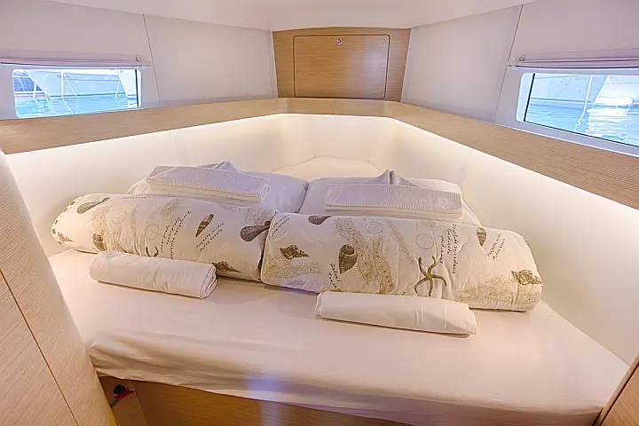 Elan 45 Impression - Elan 45 Impression Charter Croatia