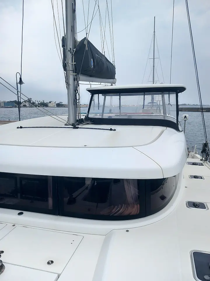 Lagoon 42 - 