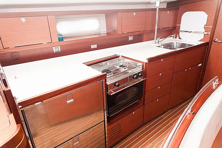 Delphia 47-4  - 