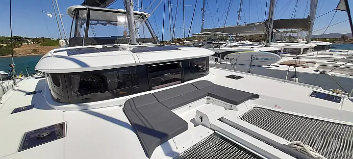 Lagoon 46 Owners Version - 