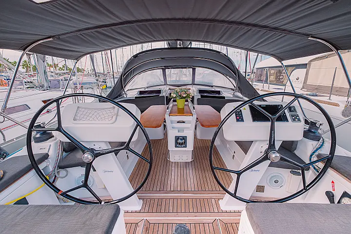 Hanse 458 (3 cab) - 