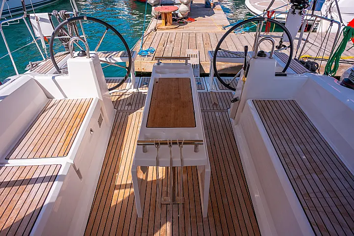 Oceanis 38.1 - 