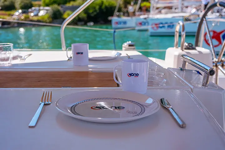 Oceanis 38.1 - 