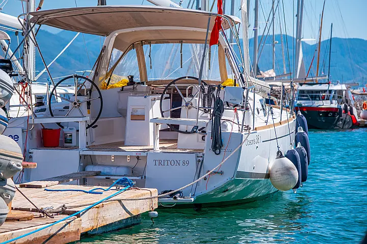 Oceanis 38.1 - 