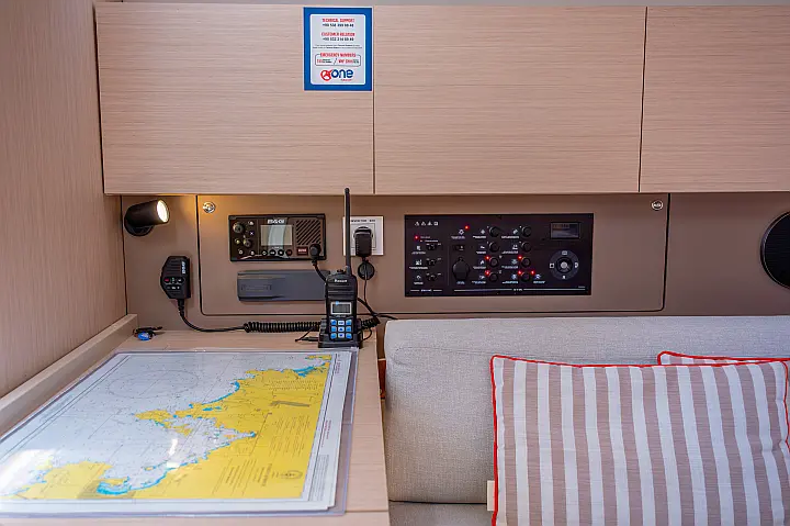Oceanis 38.1 - 