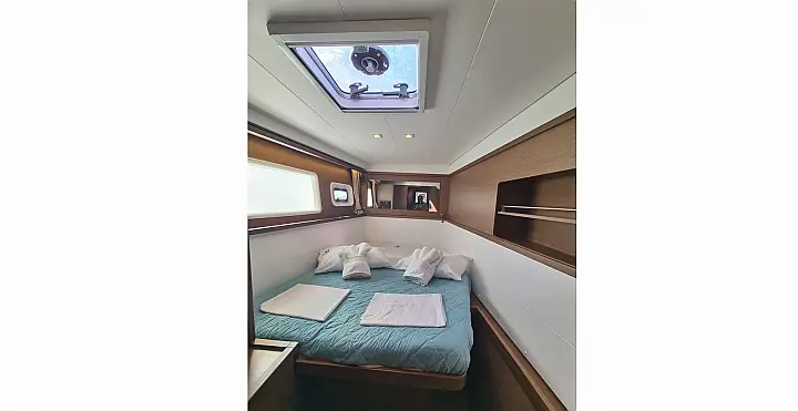 Lagoon 450F - 