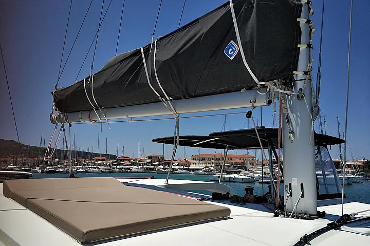 Lagoon 42 - 