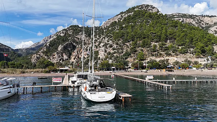 Dufour 44 - 