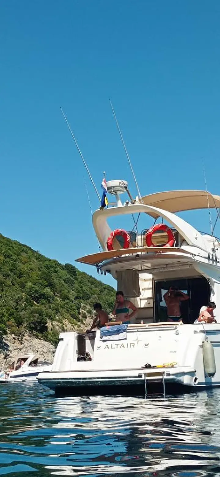 Altair Zafir 42 - 