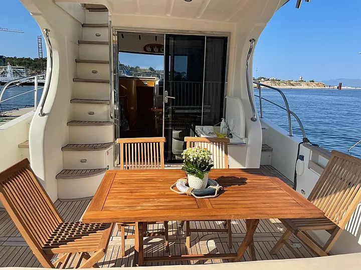 Altair Zafir 42 - 