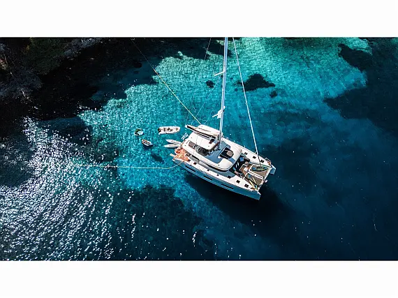 Lagoon 55