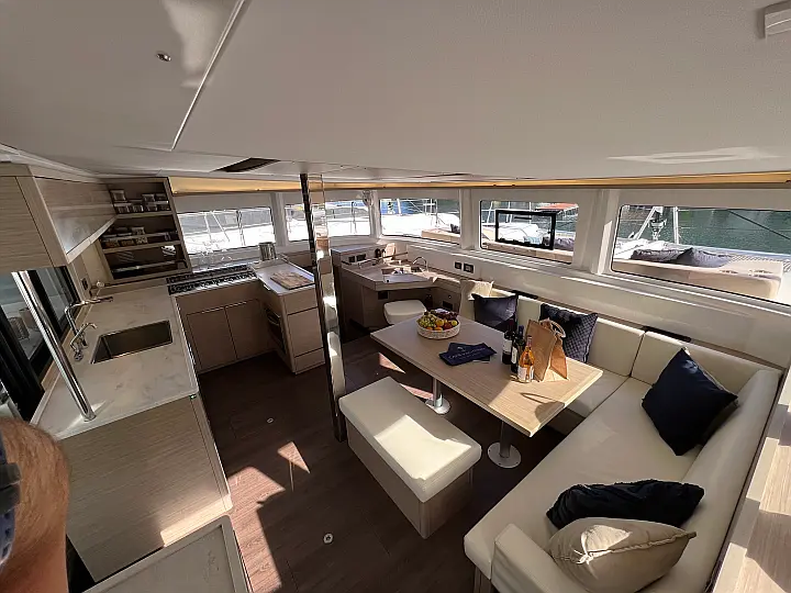 Lagoon 46 - 