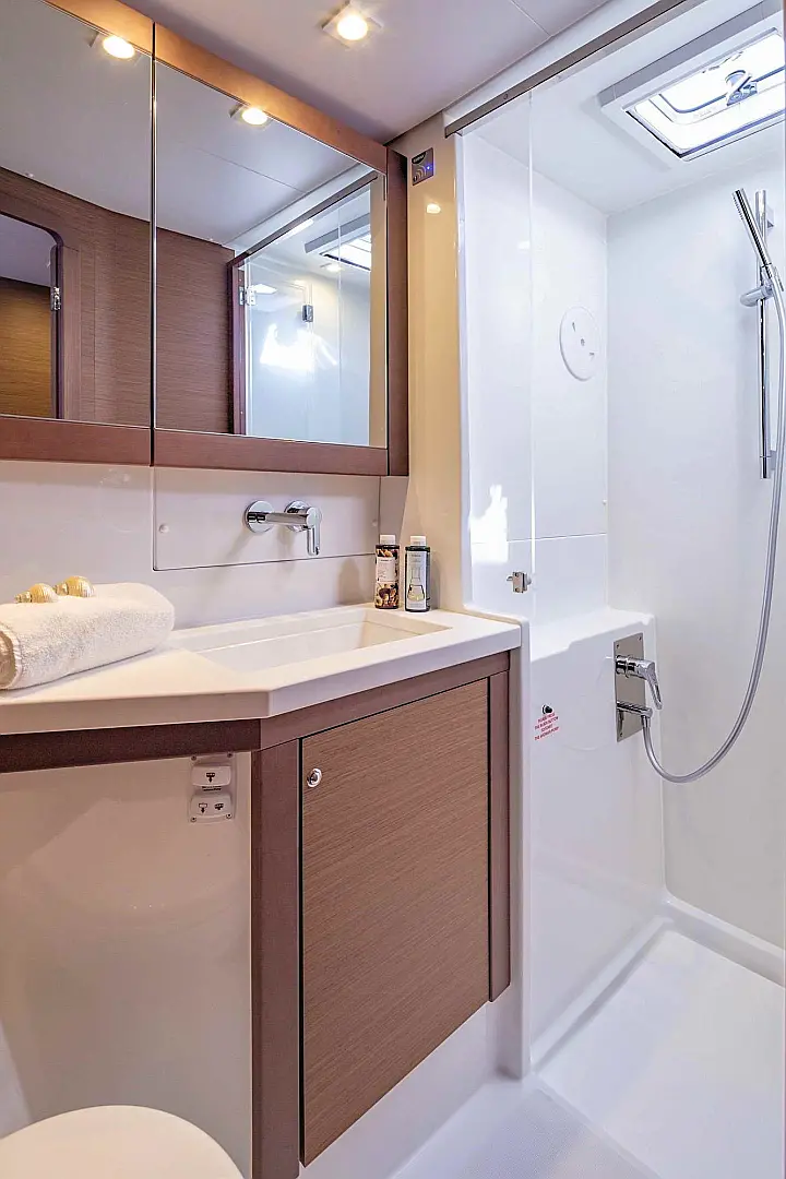 Lagoon 450 Flybridge - 