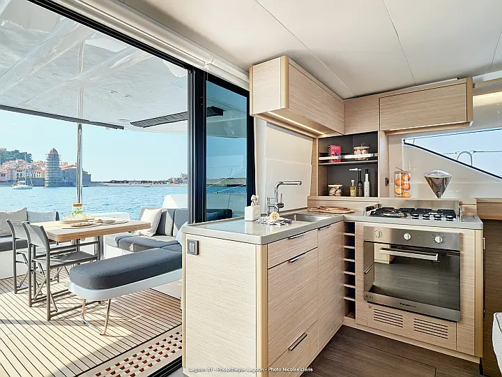 Lagoon 51 - 