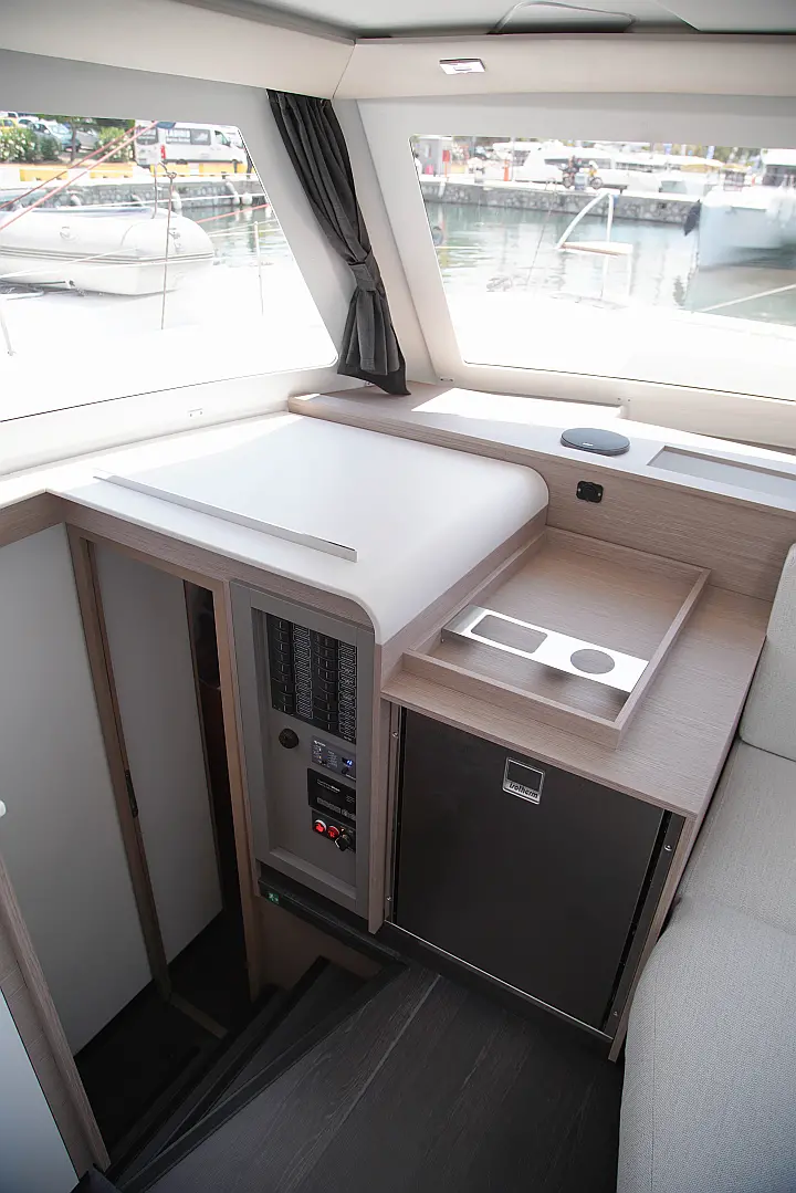 Isla 40 (A/C & Watermaker & Generator - 4+1 Cabins/4 Heads) - 