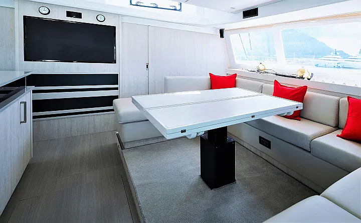 Leopard 58 Skippered - 