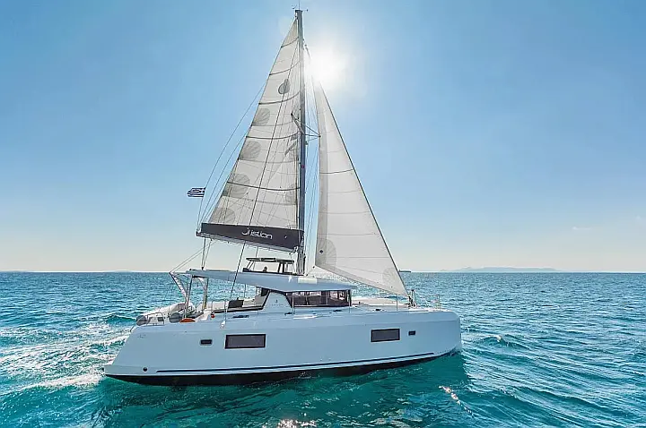 Lagoon 42 A/C & GEN & WM - 