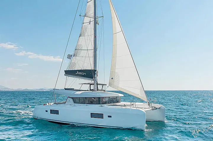 Lagoon 42 A/C & GEN & WM - 