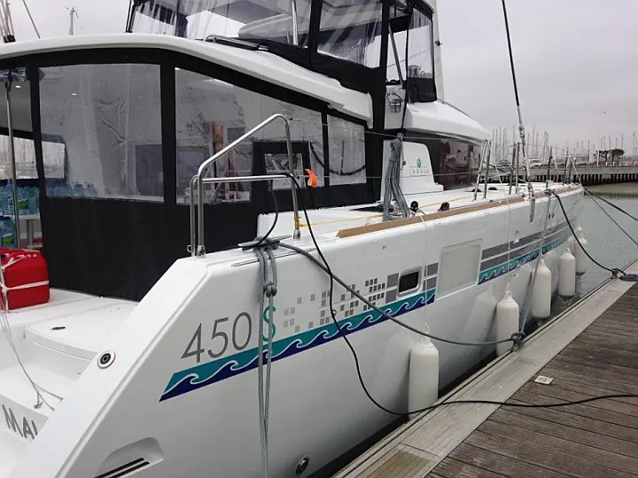 Lagoon 450 SporTop - Ship / starbord 2