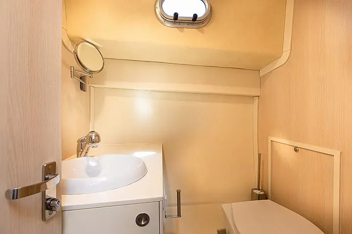 Adria Mare 38 - 