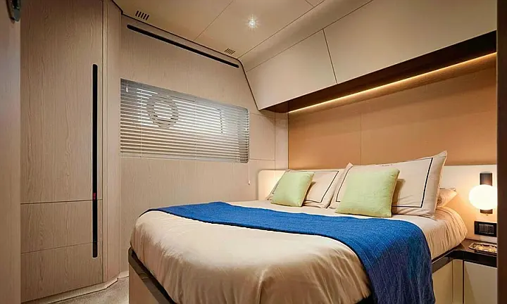 Azimut 78 Fly - 