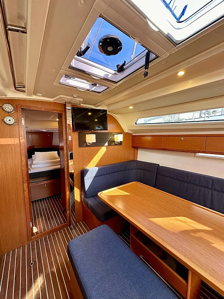 Bavaria Cruiser 41  - 