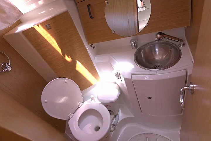 Sun Odyssey 36i - 