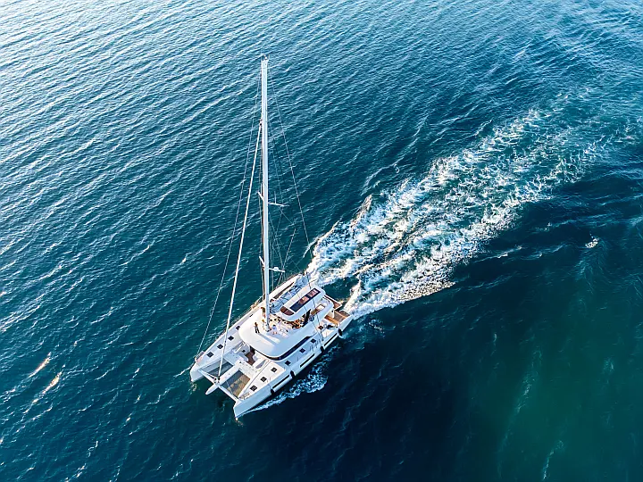 Lagoon Sixty 5 - 