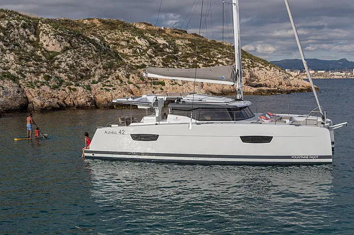 Astréa 42 - 