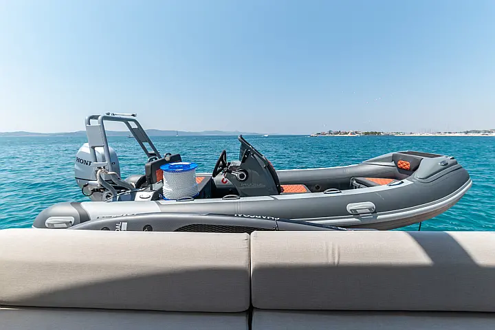 Lagoon Sixty 5 - 