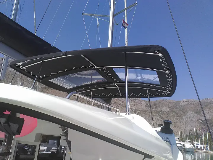 Lagoon 450 SporTop - Bimini