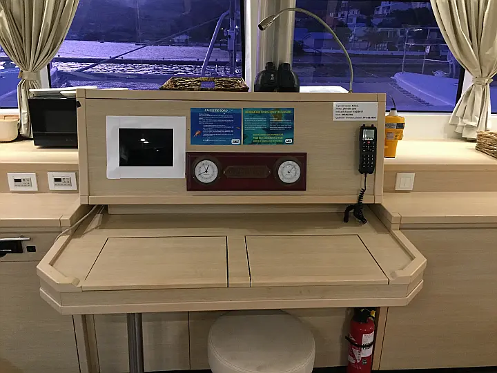 Lagoon 620 - Navigation
