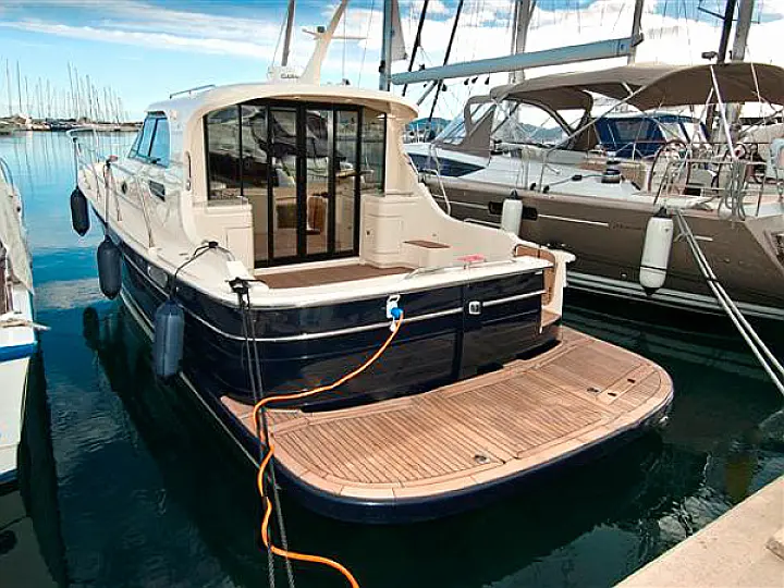 ADRIANA 36 BT (11) - Exterior images