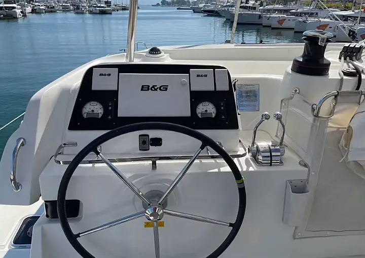 Lagoon 42 - 