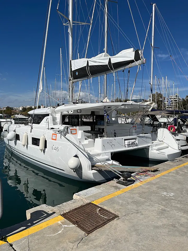 Lagoon 46 (LUXURY Equipped, SKIPPERED only) - 