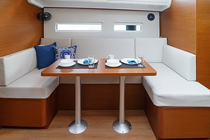 Sun Odyssey 410 - 