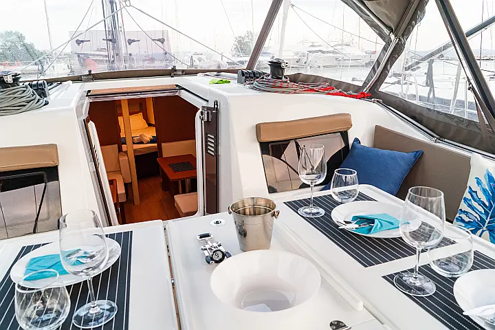 Sun Odyssey 410 - 