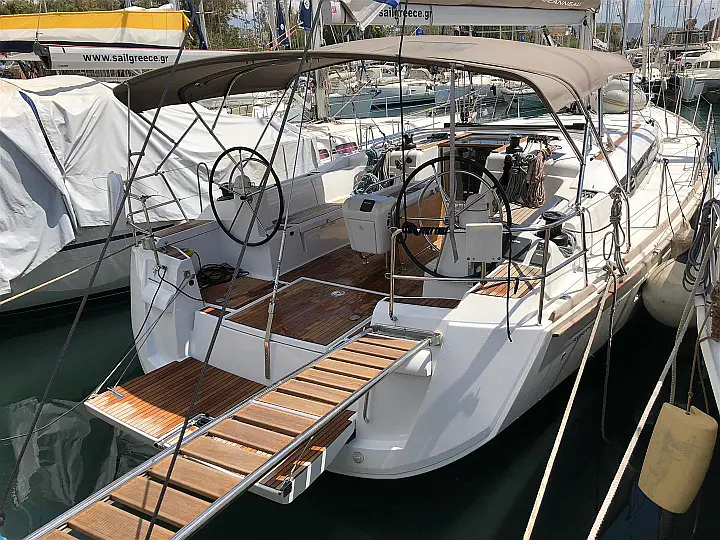 Sun Odyssey 519 - 